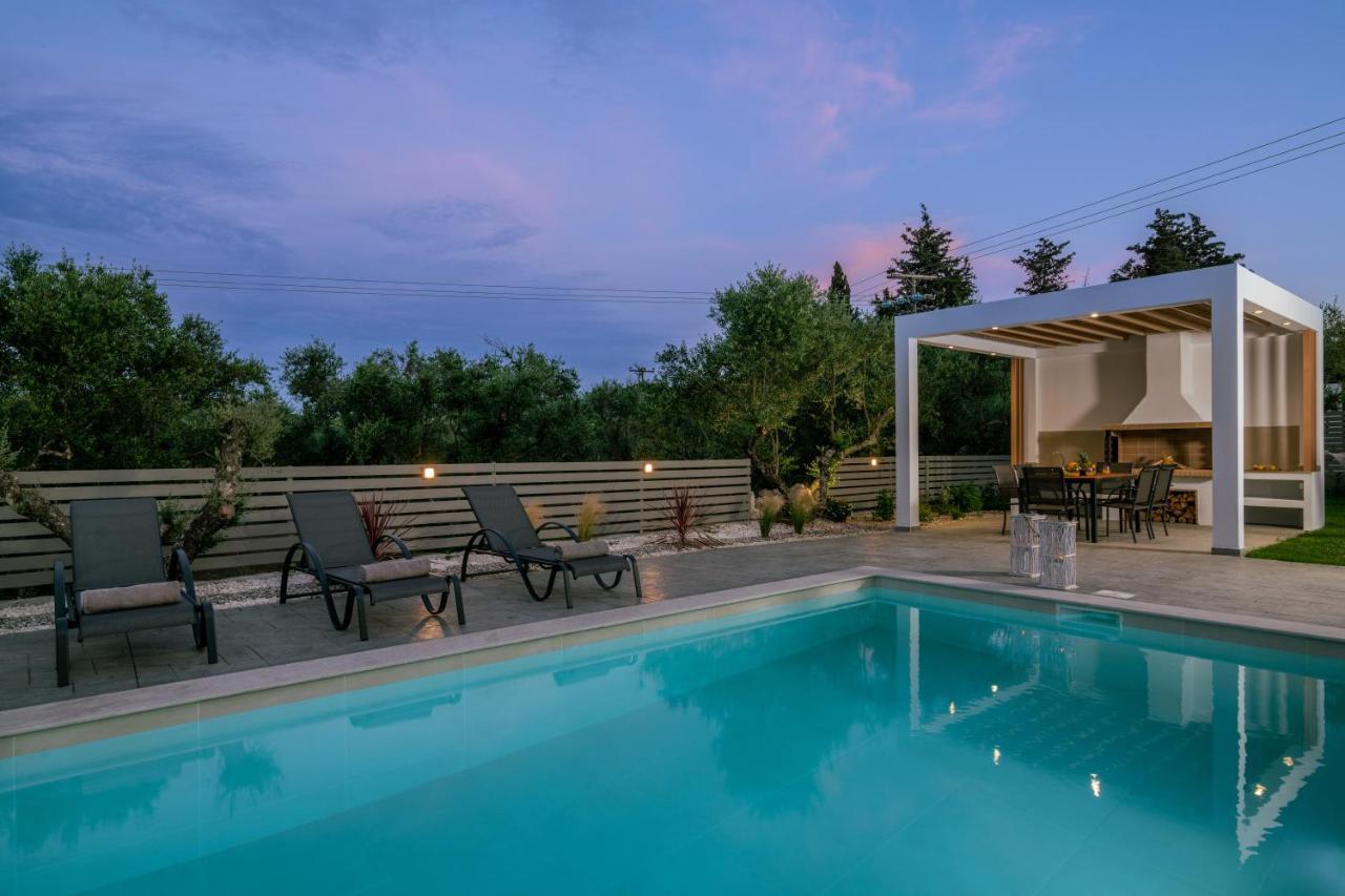 Valentino Luxury Villa Plános Eksteriør billede