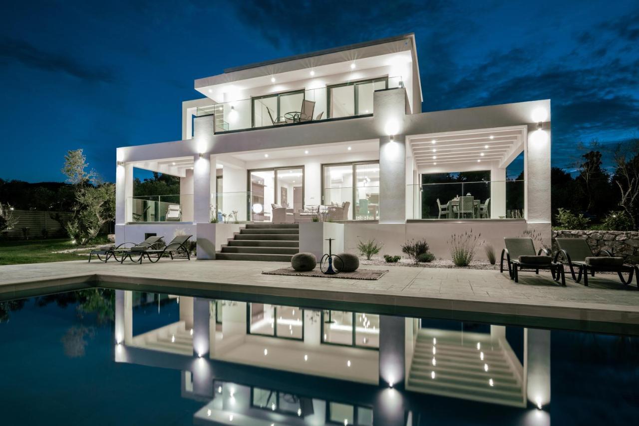 Valentino Luxury Villa Plános Eksteriør billede
