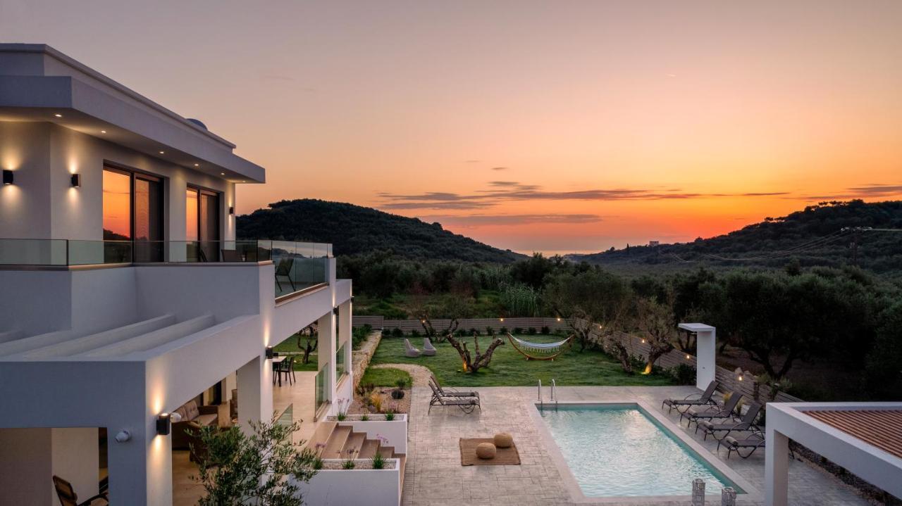 Valentino Luxury Villa Plános Eksteriør billede
